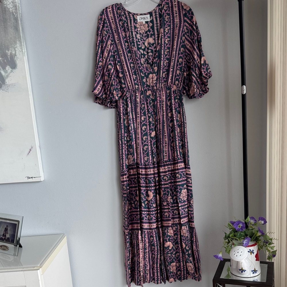 Omika Pia Maxi Dress Women's Size S Pink Floral Flutter Sleeve Viscose Dress